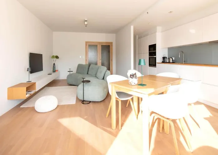 Apartment In With Marina Views Ostende