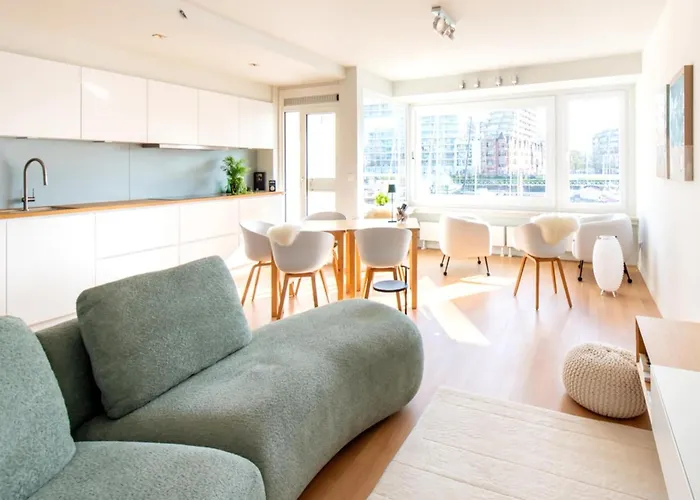 Apartment In With Marina Views Ostende