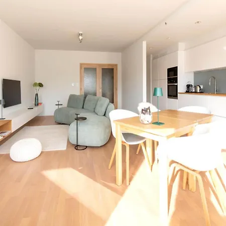 Apartamento With A View Of The Marina Ostend