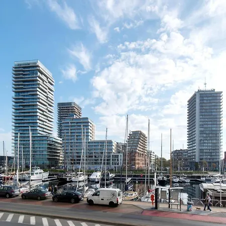 With A View Of The Marina Apartamento Ostend